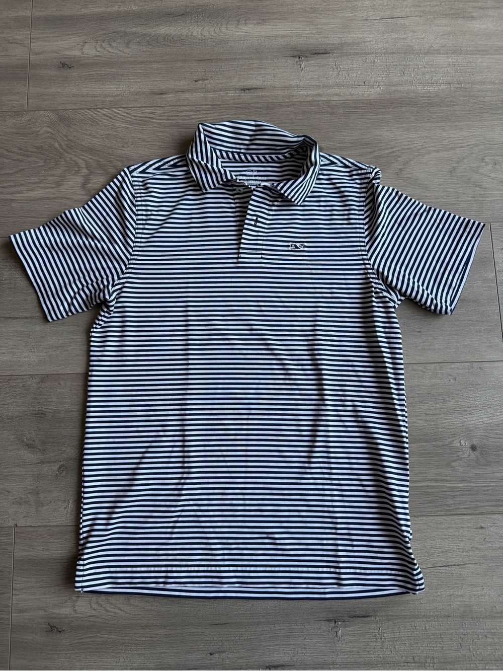 Vineyard Vines Performance Polo - size M(12-14) - navy and white stripes